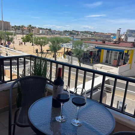 In Sunny L' Escala